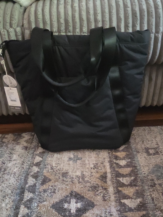 Vuori Handbags - Vuori All Around Tote